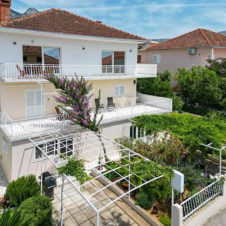 Marina Lägenhet Orebić